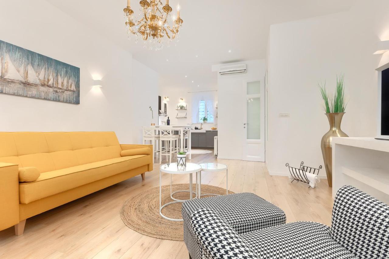 Calafati Apartment With Free Private Parking Fiume Kültér fotó